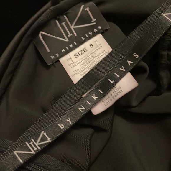 Niki Livas dress size 8 - Picture 3 of 3